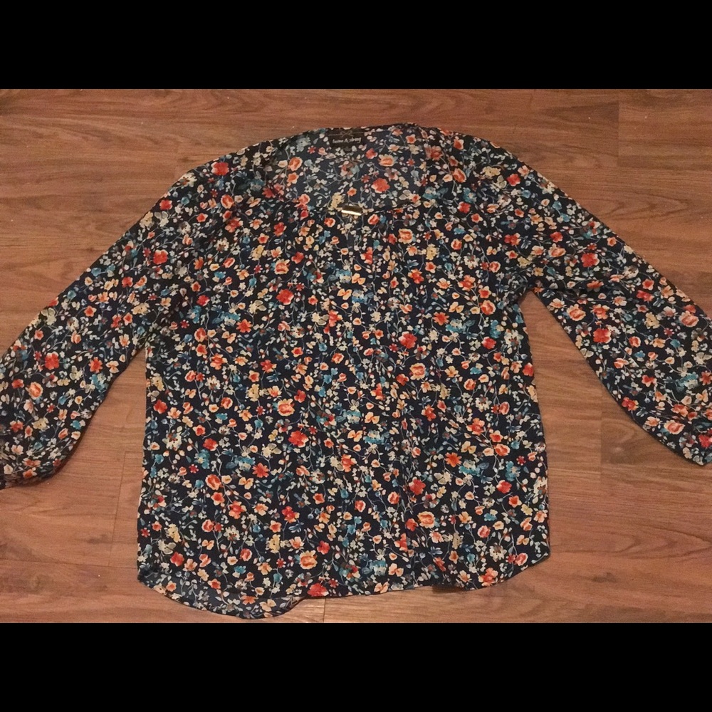 Blue floral print blouse